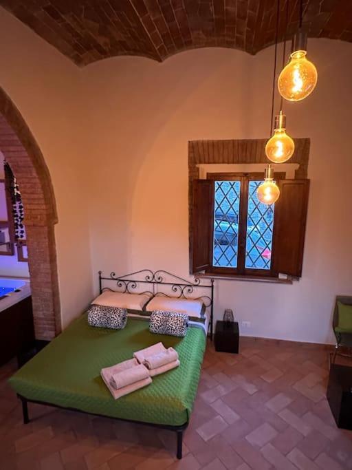 Relax Nella Jacuzzi In Toscana Colle Val D'Elsa Zewnętrze zdjęcie