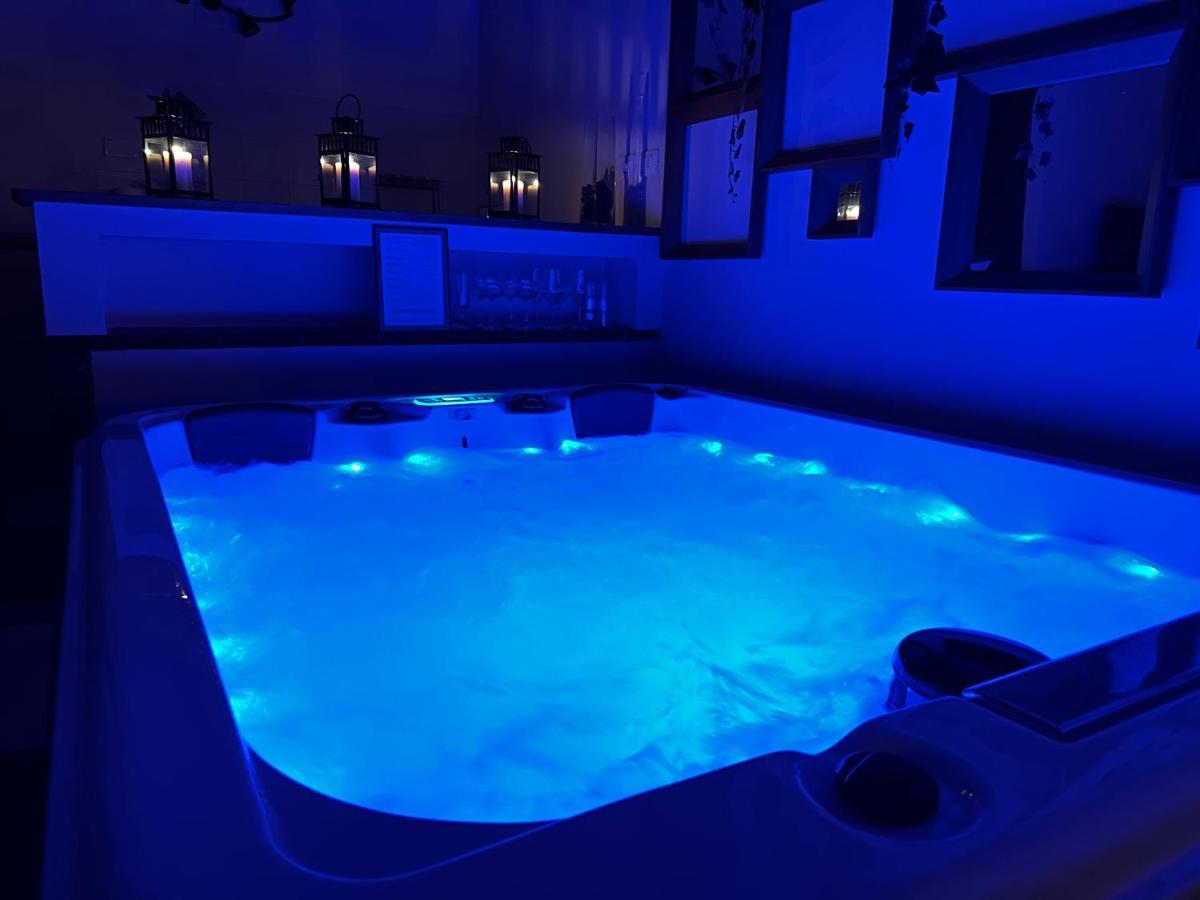 Relax Nella Jacuzzi In Toscana Colle Val D'Elsa Zewnętrze zdjęcie